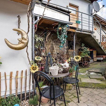 Hobbit Lounge Leilighet Eppingen Eksteriør bilde
